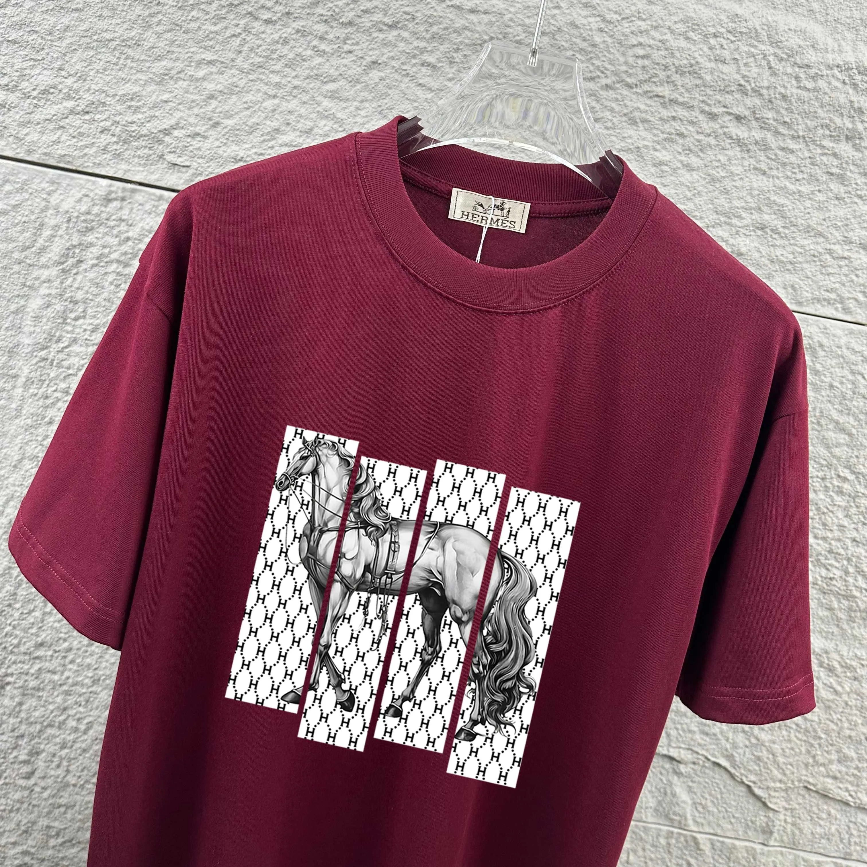 Herme* * 2026 New Arrival Classic T Same Style ：Black White Red Size： S （90-130 ） M （120-150 ） L （140-165 ） XL （160-180 ） XXL （180-210 ）